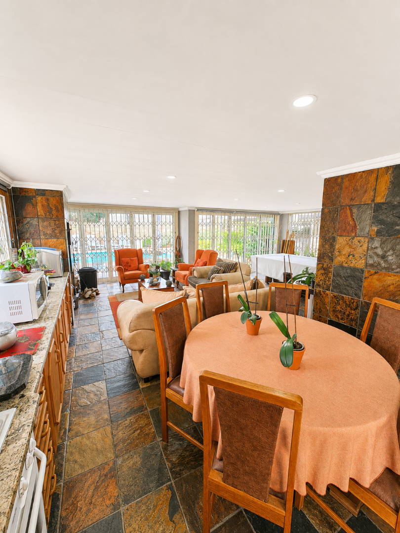 4 Bedroom Property for Sale in Wilkoppies North West